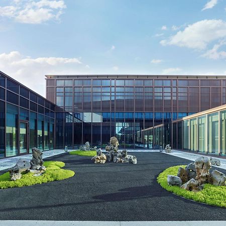 Hilton Shanghai Songjiang Guangfulin ภายนอก รูปภาพ