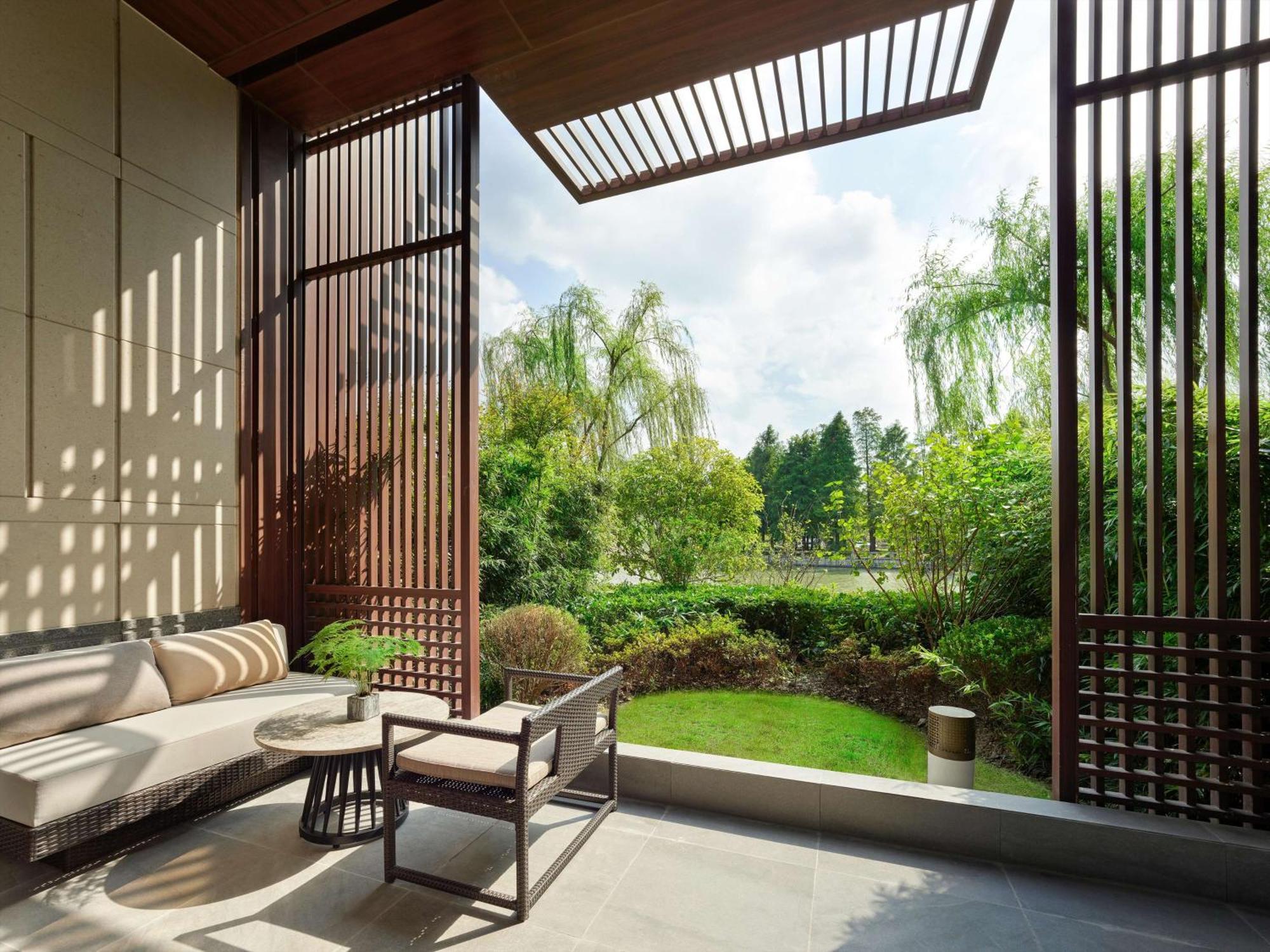 Hilton Shanghai Songjiang Guangfulin ภายนอก รูปภาพ